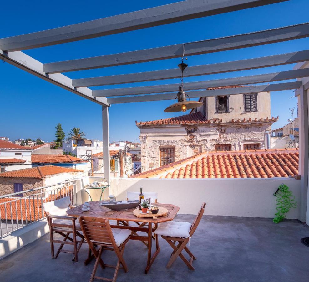 Apartamento The Roof - Flat Sea View In Aegina Town Exterior foto