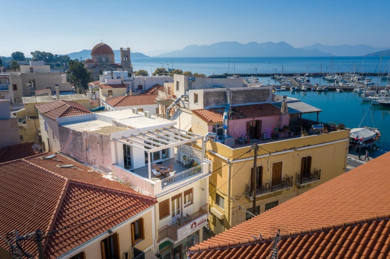 Apartamento The Roof - Flat Sea View In Aegina Town Exterior foto