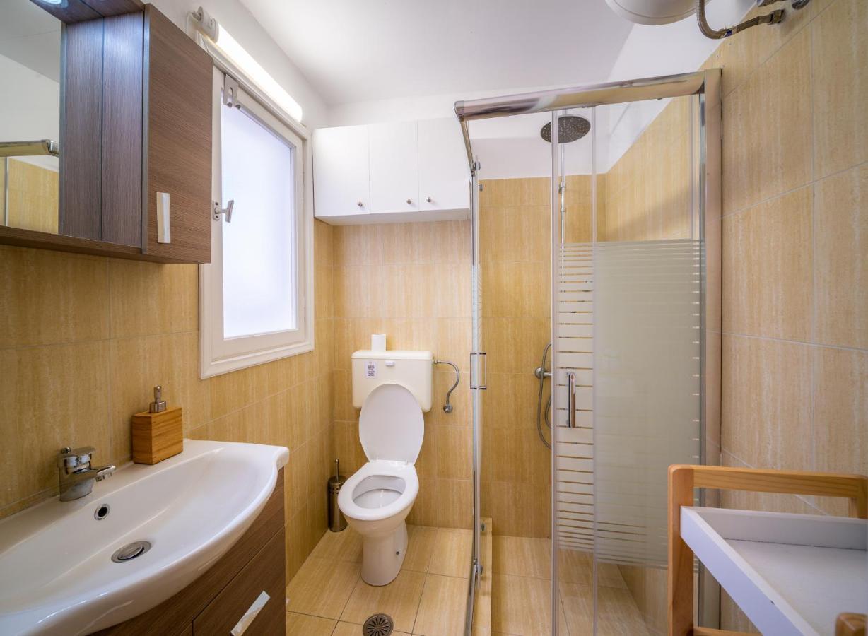 Apartamento The Roof - Flat Sea View In Aegina Town Exterior foto