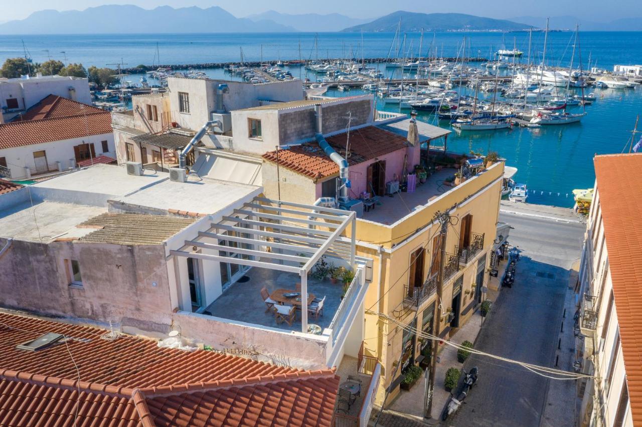 Apartamento The Roof - Flat Sea View In Aegina Town Exterior foto